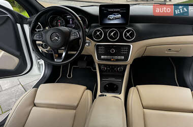 Седан Mercedes-Benz CLA-Class 2018 в  фото 22 Седан Mercedes-Benz CLA-Class 2018 в