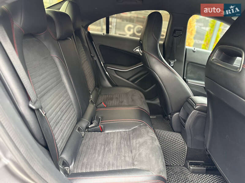 Седан Mercedes-Benz CLA-Class 2013 в Киеве фото 17 Седан Mercedes-Benz CLA-Class 2013 в Киеве