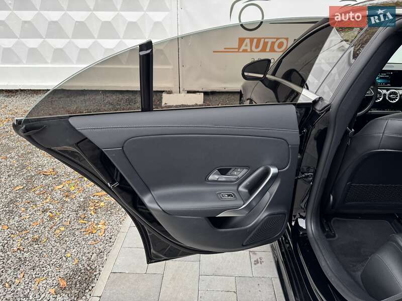 Седан Mercedes-Benz CLA-Class 2020 в Киеве фото 26 Седан Mercedes-Benz CLA-Class 2020 в Киеве