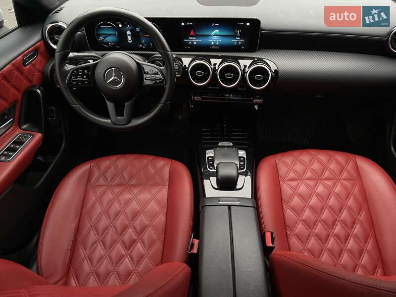 Седан Mercedes-Benz CLA-Class 2019 в Києві фото 19 Седан Mercedes-Benz CLA-Class 2019 в Києві