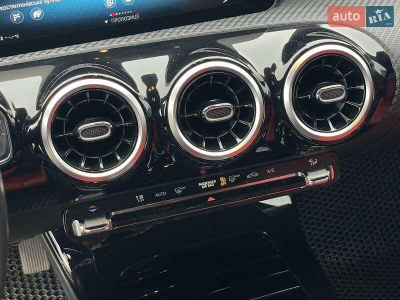 Седан Mercedes-Benz CLA-Class 2019 в Києві фото 32 Седан Mercedes-Benz CLA-Class 2019 в Києві