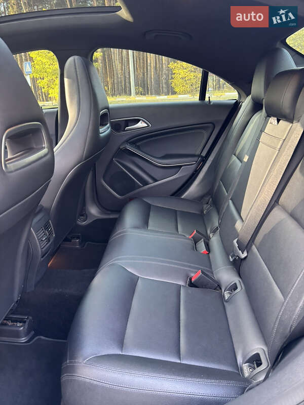 Седан Mercedes-Benz CLA-Class 2015 в Києві