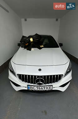 Седан Mercedes-Benz CLA-Class 2019 в Львові Седан Mercedes-Benz CLA-Class 2019 в Львові