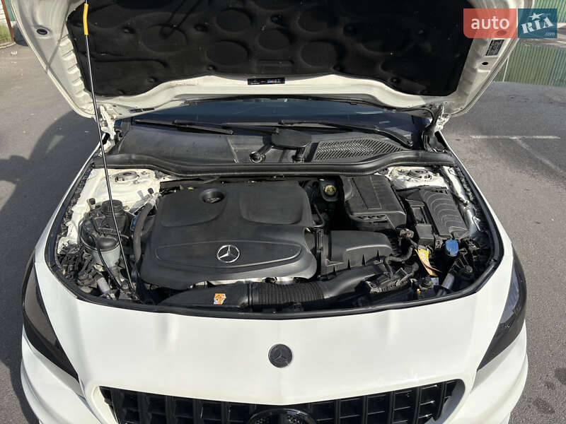 Седан Mercedes-Benz CLA-Class 2014 в Києві фото 25 Седан Mercedes-Benz CLA-Class 2014 в Києві