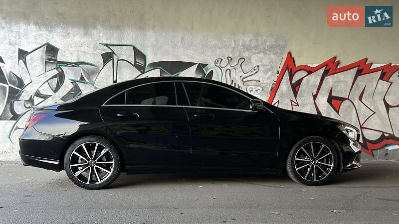 Седан Mercedes-Benz CLA-Class 2016 в Киеве фото 9 Седан Mercedes-Benz CLA-Class 2016 в Киеве