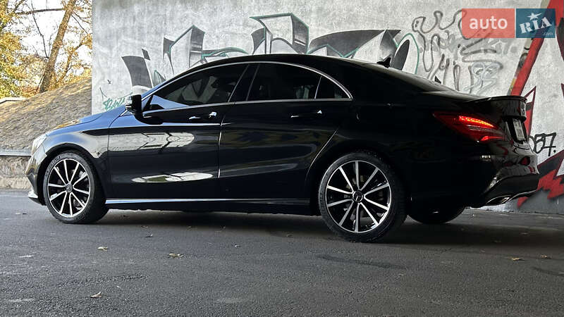 Седан Mercedes-Benz CLA-Class 2016 в Киеве фото 6 Седан Mercedes-Benz CLA-Class 2016 в Киеве