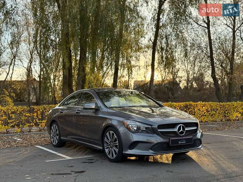 Седан Mercedes-Benz CLA-Class 2018 в Києві