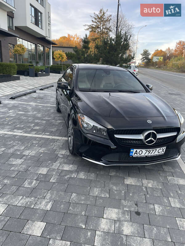 Седан Mercedes-Benz CLA-Class 2017 в Ужгороде