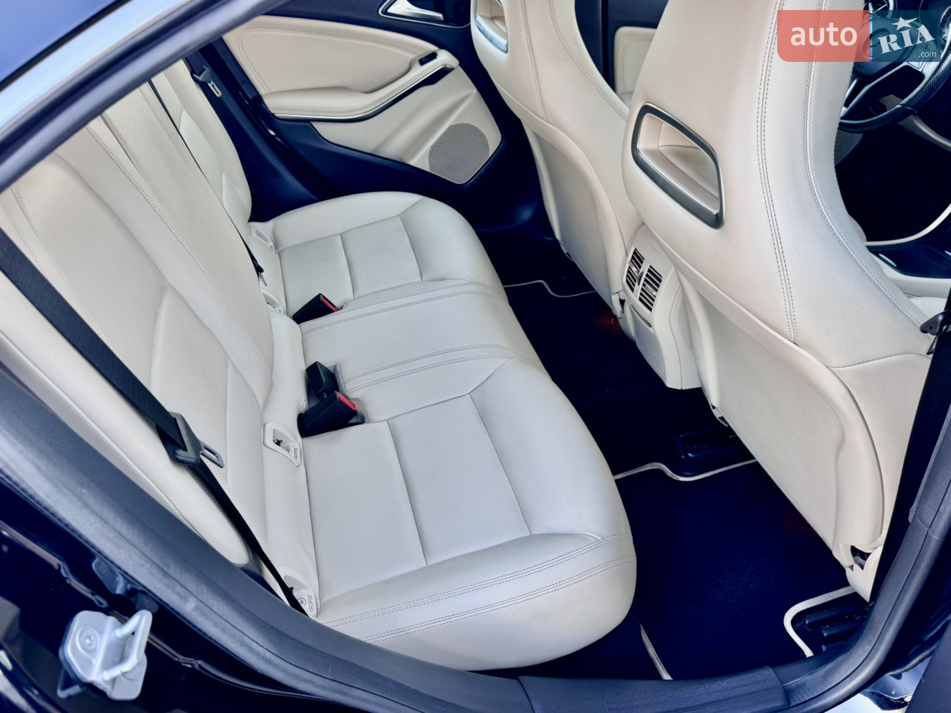 2014 Mercedes-Benz CLA-klasse - мініатюра 44