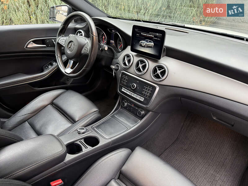 Универсал Mercedes-Benz CLA-Class 2017 в Киеве фото 33 Универсал Mercedes-Benz CLA-Class 2017 в Киеве