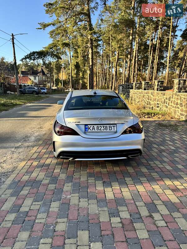 Седан Mercedes-Benz CLA-Class 2018 в Києві