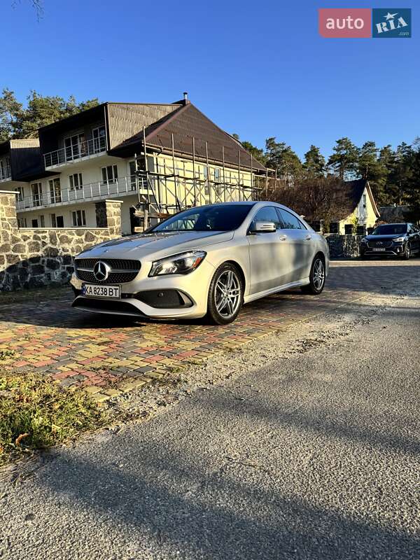 Седан Mercedes-Benz CLA-Class 2018 в Києві