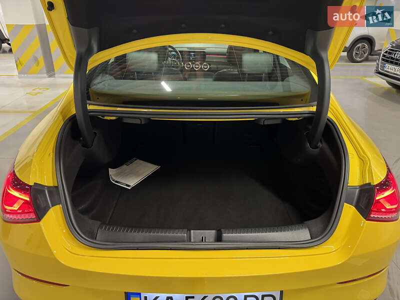 Седан Mercedes-Benz CLA-Class 2020 в Киеве