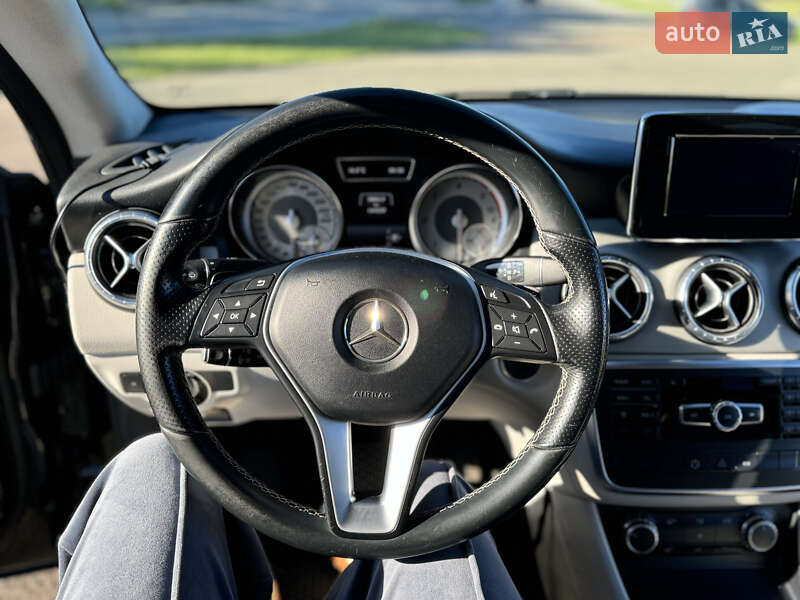 Седан Mercedes-Benz CLA-Class 2014 в Львове