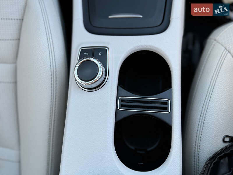 Седан Mercedes-Benz CLA-Class 2014 в Львове