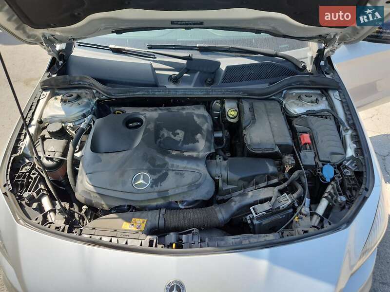 Седан Mercedes-Benz CLA-Class 2018 в Киеве фото 11 Седан Mercedes-Benz CLA-Class 2018 в Киеве
