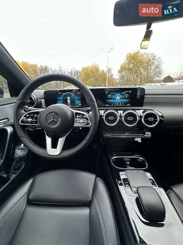 Седан Mercedes-Benz CLA-Class 2019 в Киеве фото 18 Седан Mercedes-Benz CLA-Class 2019 в Киеве