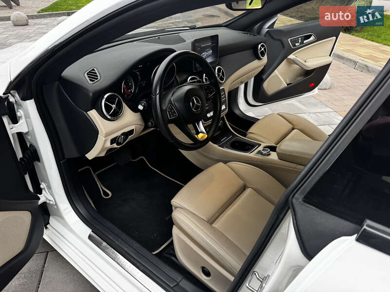 Седан Mercedes-Benz CLA-Class 2018 в Києві фото 10 Седан Mercedes-Benz CLA-Class 2018 в Києві