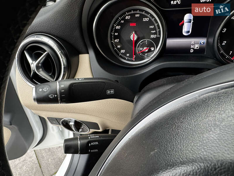 Седан Mercedes-Benz CLA-Class 2018 в Києві фото 30 Седан Mercedes-Benz CLA-Class 2018 в Києві