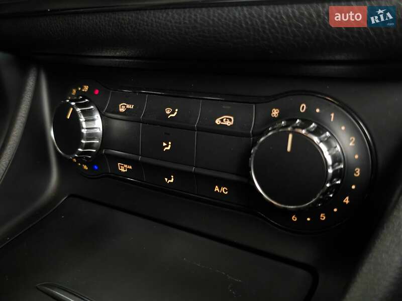 Седан Mercedes-Benz CLA-Class 2013 в Николаеве