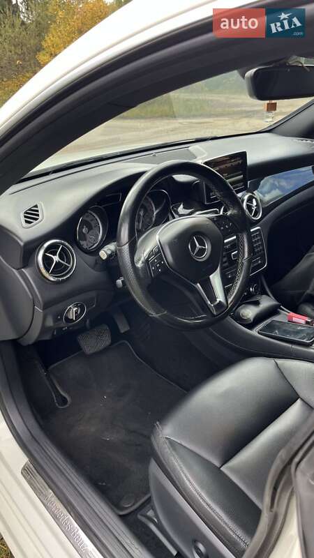 Седан Mercedes-Benz CLA-Class 2014 в Калуші