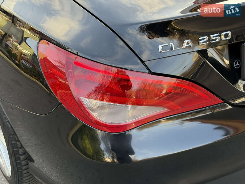 Седан Mercedes-Benz CLA-Class 2014 в Дніпрі