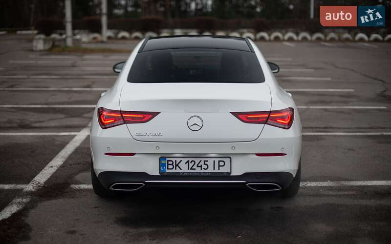 Седан Mercedes-Benz CLA-Class 2021 в Рівному