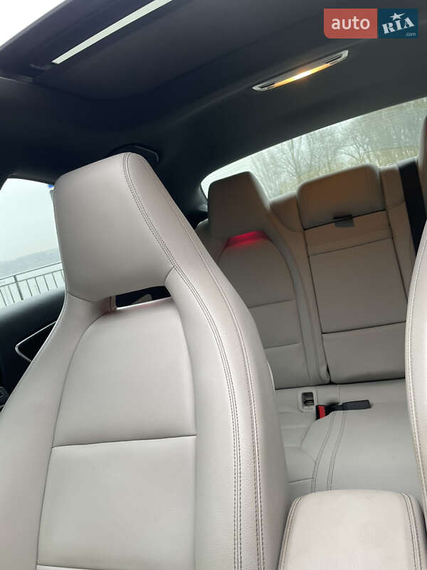 Седан Mercedes-Benz CLA-Class 2016 в Тернополе фото 20 Седан Mercedes-Benz CLA-Class 2016 в Тернополе