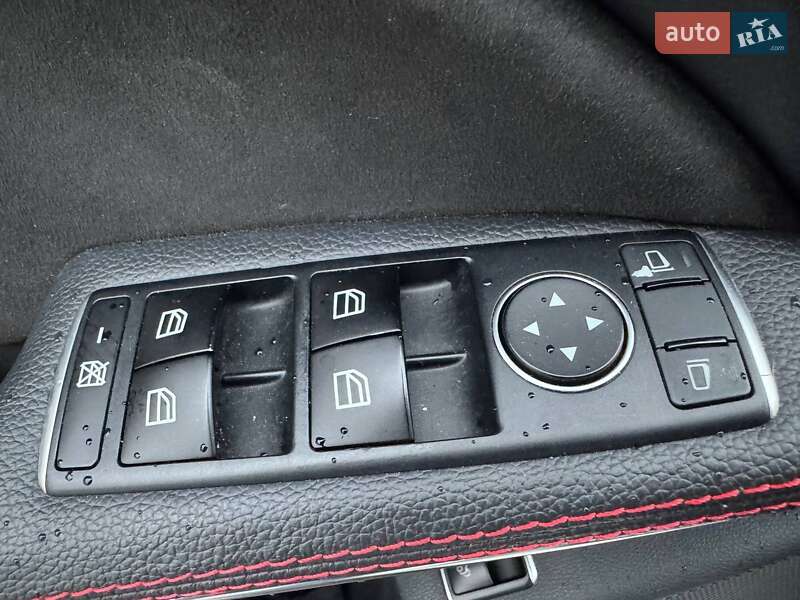 Седан Mercedes-Benz CLA-Class 2014 в Киеве