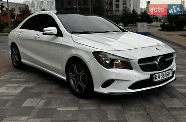 Седан Mercedes-Benz CLA-Class 2018 в Киеве