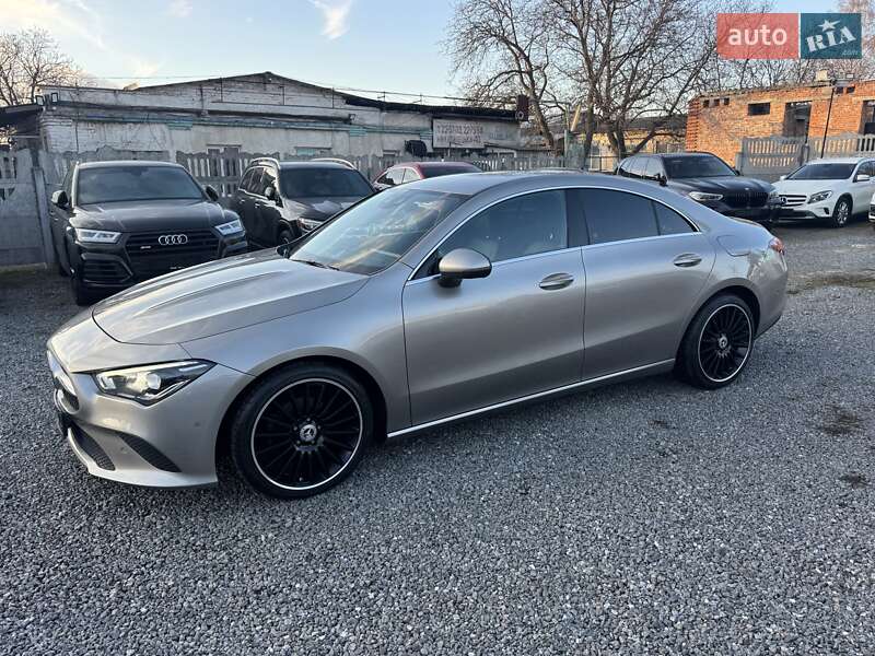 Седан Mercedes-Benz CLA-Class 2019 в Тернополе