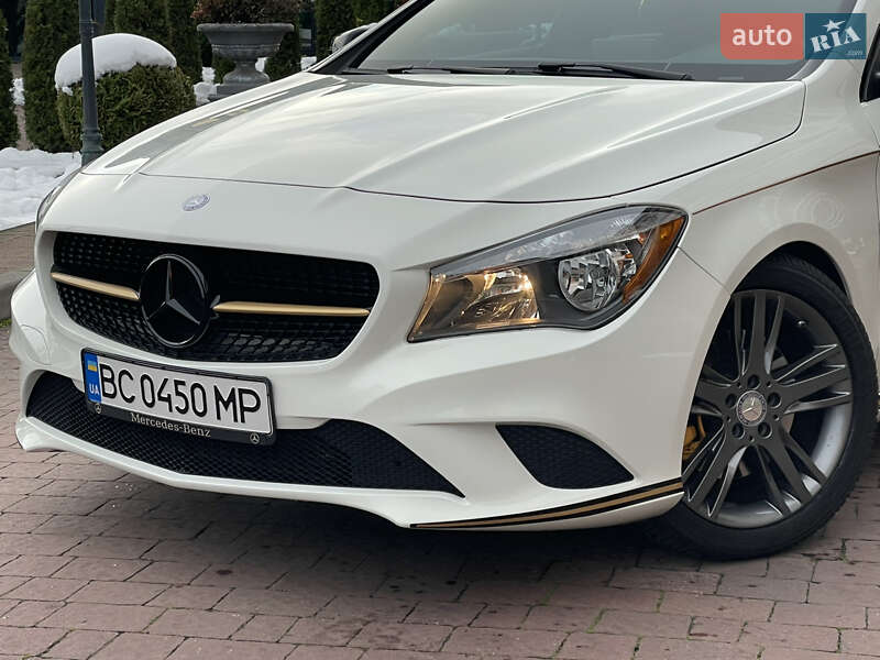 Седан Mercedes-Benz CLA-Class 2015 в Стрию