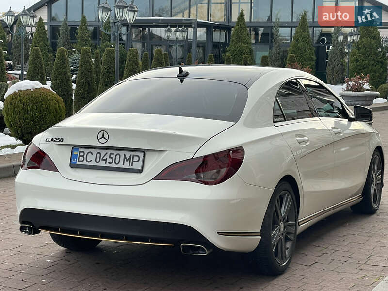 Седан Mercedes-Benz CLA-Class 2015 в Стрию