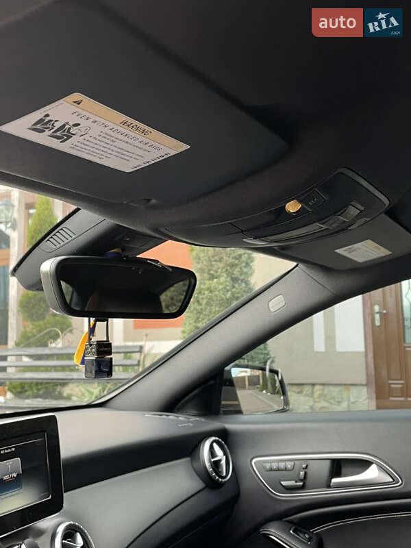 Седан Mercedes-Benz CLA-Class 2015 в Стрию
