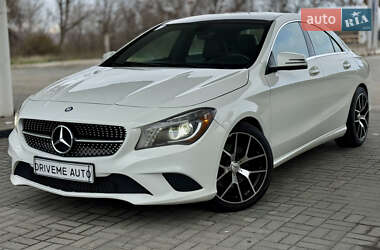 Седан Mercedes-Benz CLA-Class 2013 в Днепре