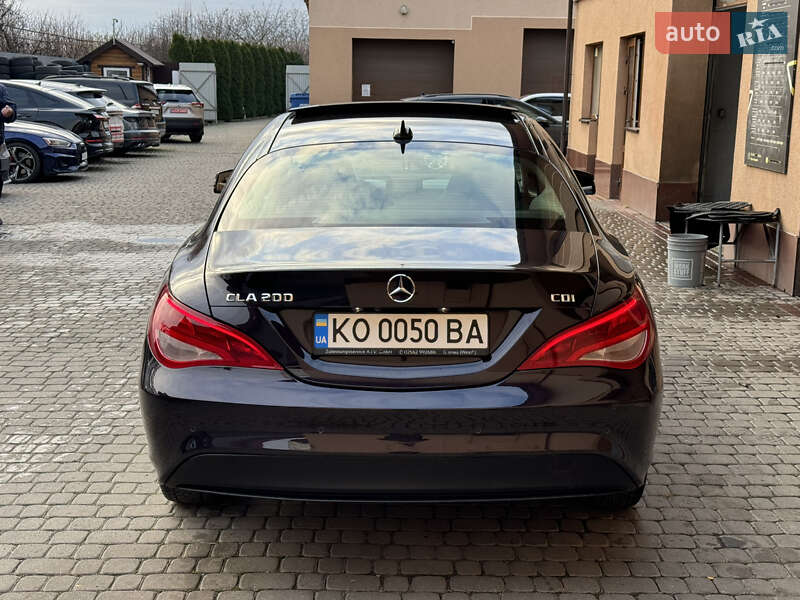 Седан Mercedes-Benz CLA-Class 2014 в Ужгороде