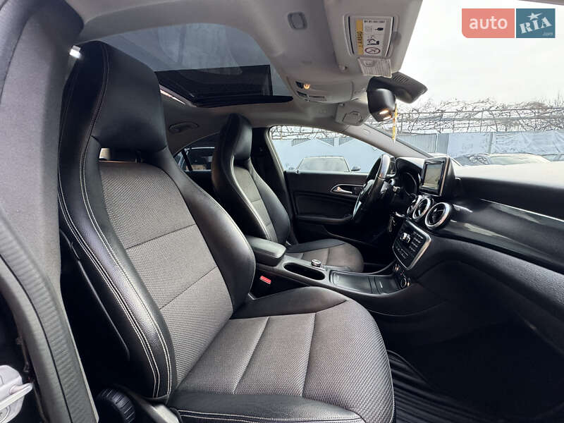 Седан Mercedes-Benz CLA-Class 2014 в Ужгороде