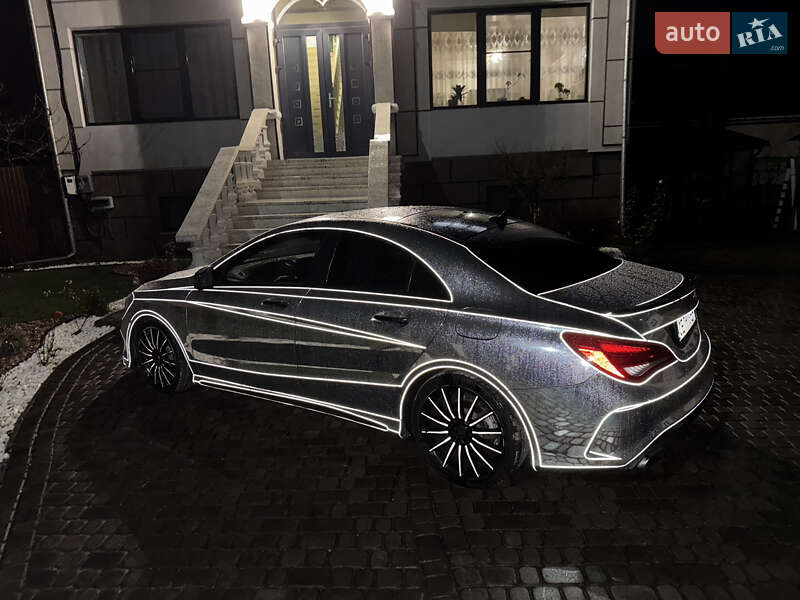 Седан Mercedes-Benz CLA-Class 2013 в Черновцах