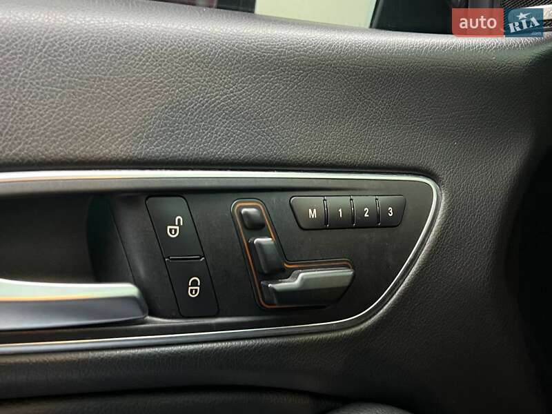 Седан Mercedes-Benz CLA-Class 2015 в Киеве