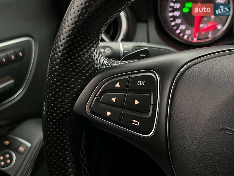Седан Mercedes-Benz CLA-Class 2015 в Киеве