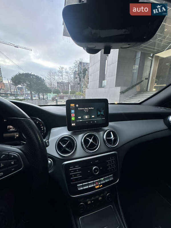 Седан Mercedes-Benz CLA-Class 2018 в Киеве