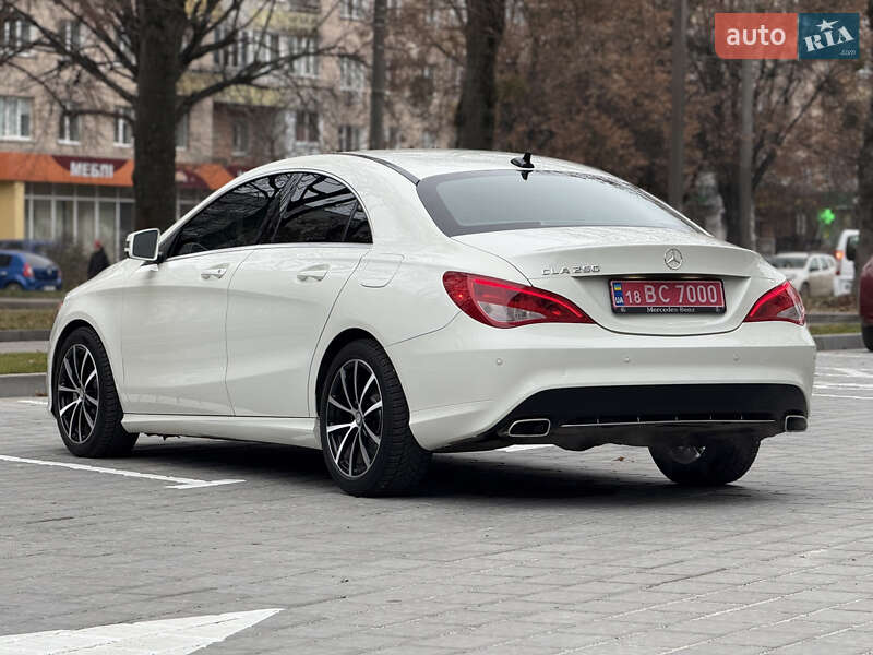 Седан Mercedes-Benz CLA-Class 2015 в Ровно фото 10 Седан Mercedes-Benz CLA-Class 2015 в Ровно