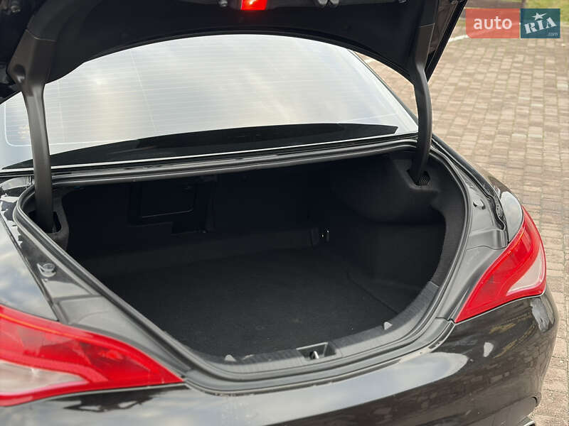 Седан Mercedes-Benz CLA-Class 2016 в Ровно