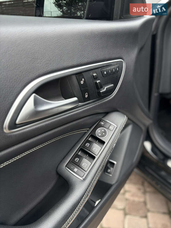 Седан Mercedes-Benz CLA-Class 2016 в Ровно