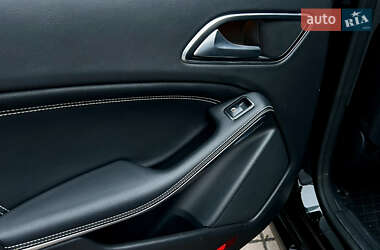 Седан Mercedes-Benz CLA-Class 2016 в Киеве