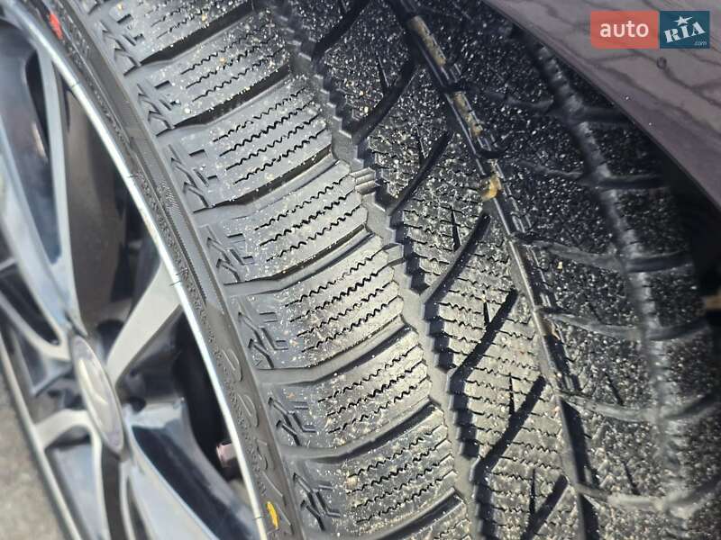 Седан Mercedes-Benz CLA-Class 2013 в Хотині