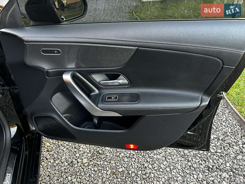 Седан Mercedes-Benz CLA-Class 2019 в Мукачево фото 25 Седан Mercedes-Benz CLA-Class 2019 в Мукачево