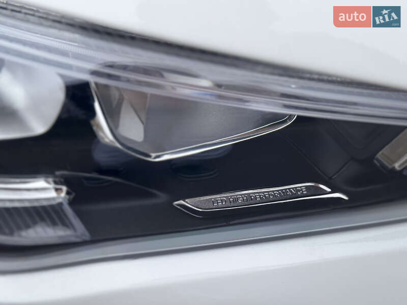 Седан Mercedes-Benz CLA-Class 2019 в Киеве