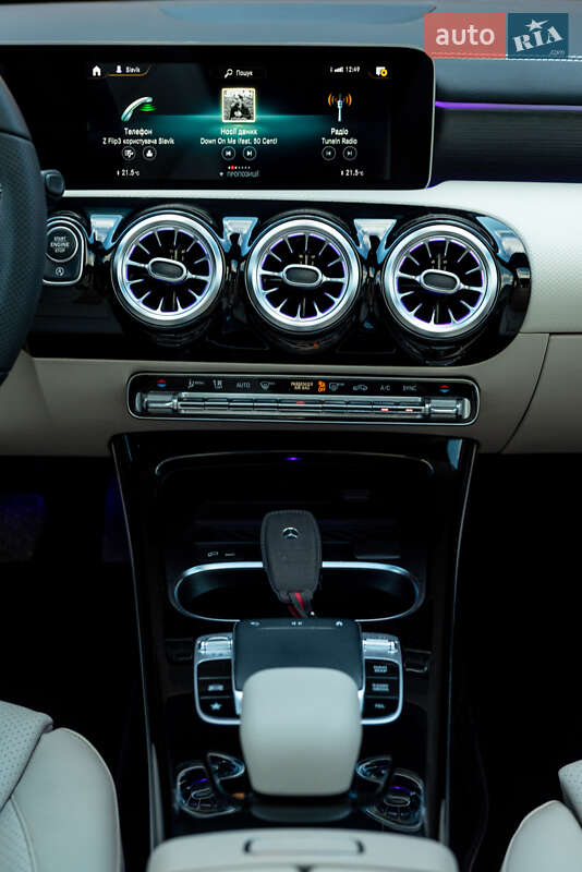 Седан Mercedes-Benz CLA-Class 2019 в Коломые