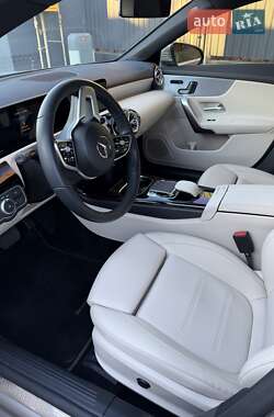 Седан Mercedes-Benz CLA-Class 2019 в Крюковщине